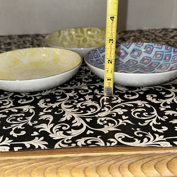 Lilly Pulitzer Salad Desert Fruit Bowls/Plates Gold Rim Set of 3 EUC - Picture 7 of 7